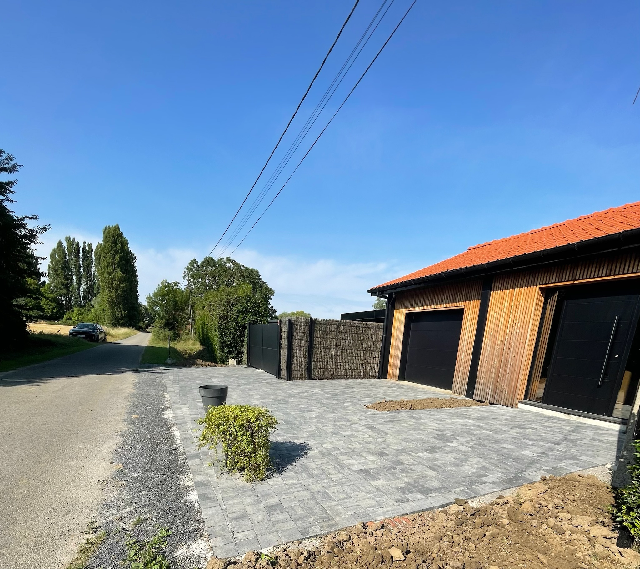 Allée pavée en béton 100m² à Fleurbaix - Après travaux